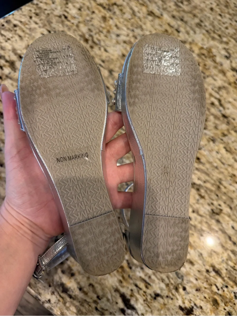 Michael Kors Silver Pearl Embellished Sandals Girls Size 3 youth, GUC